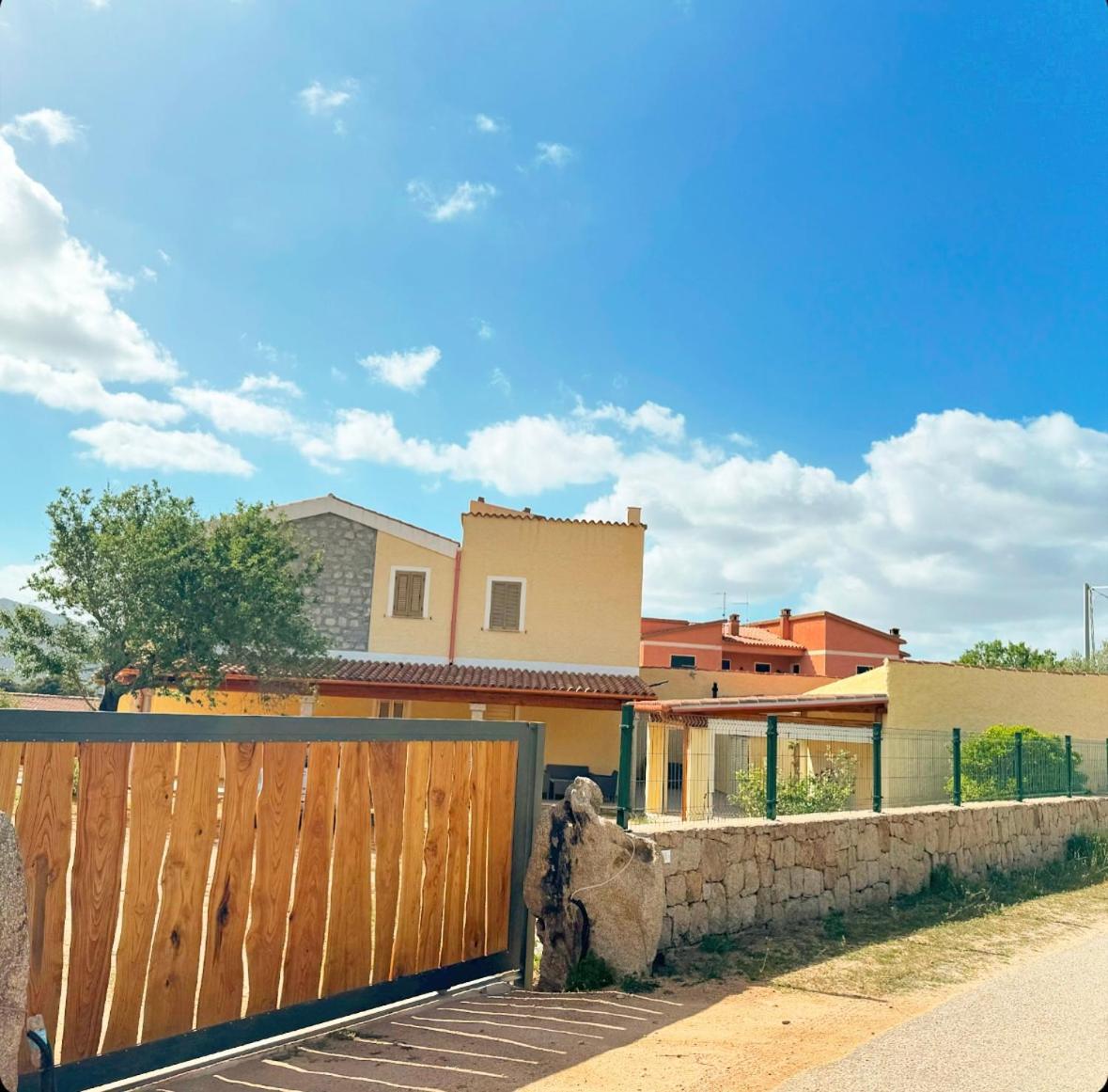 Casa Sacuri Hotel Rudalza Екстериор снимка