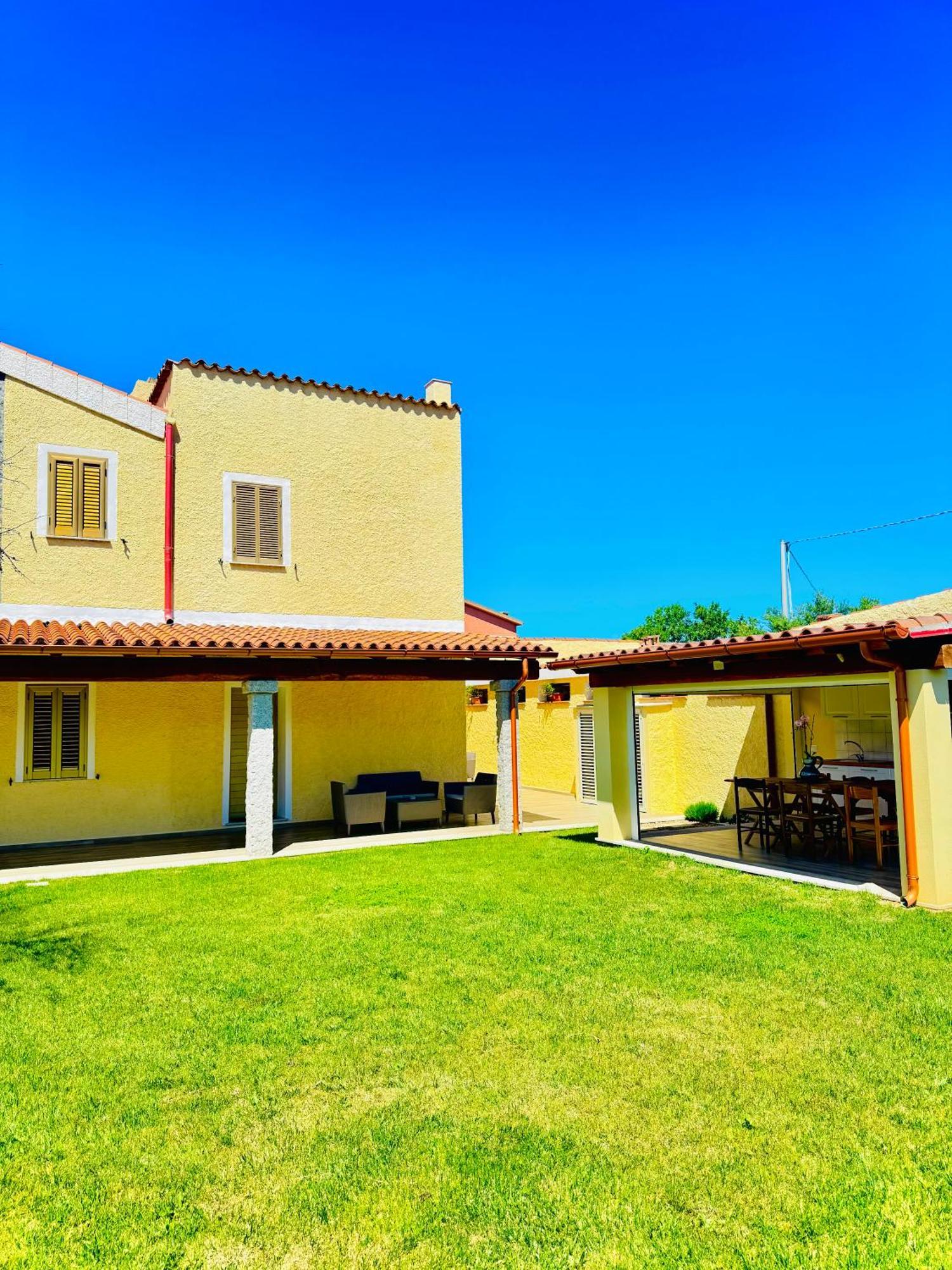 Casa Sacuri Hotel Rudalza Екстериор снимка