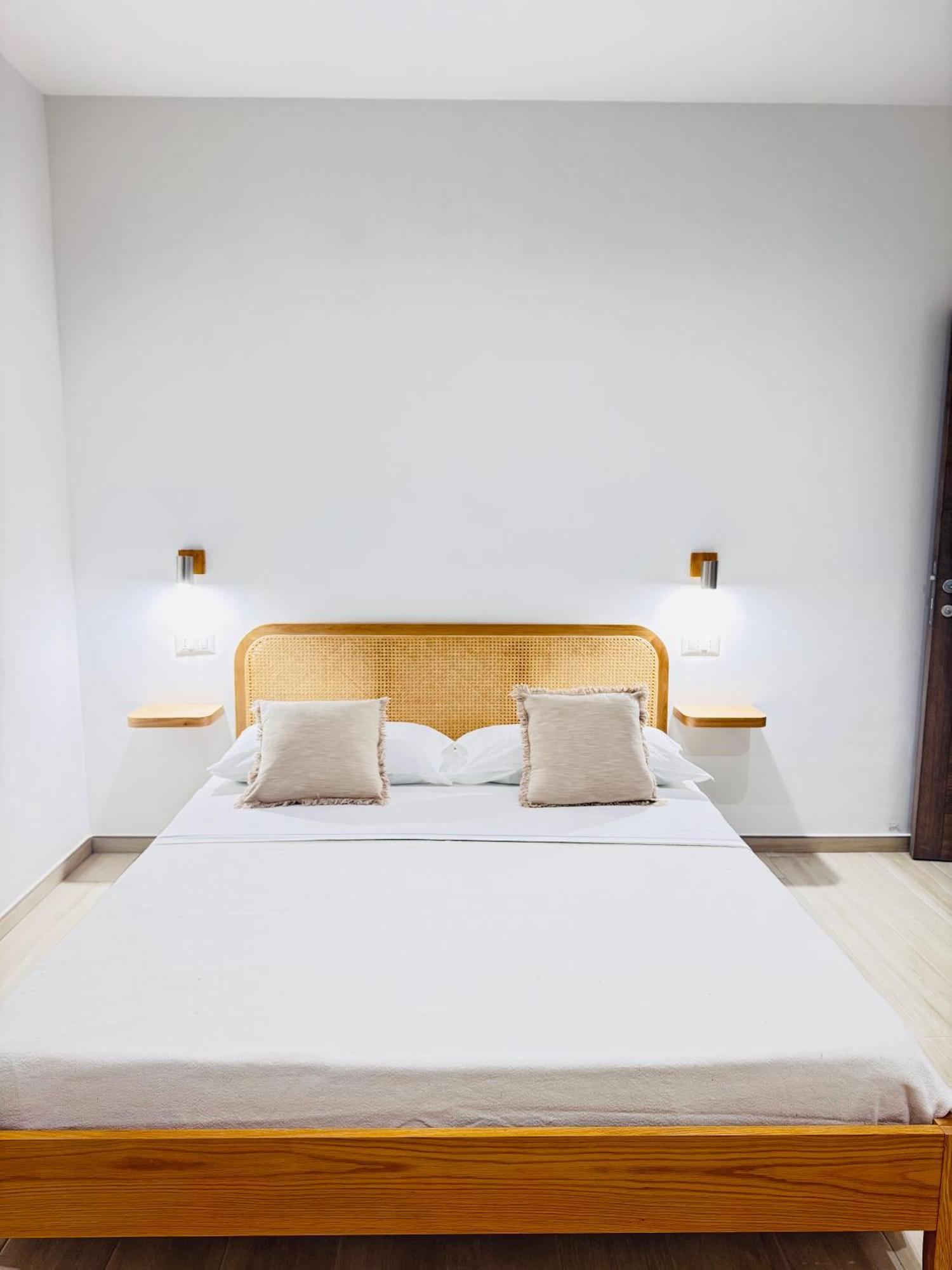 Casa Sacuri Hotel Rudalza Екстериор снимка