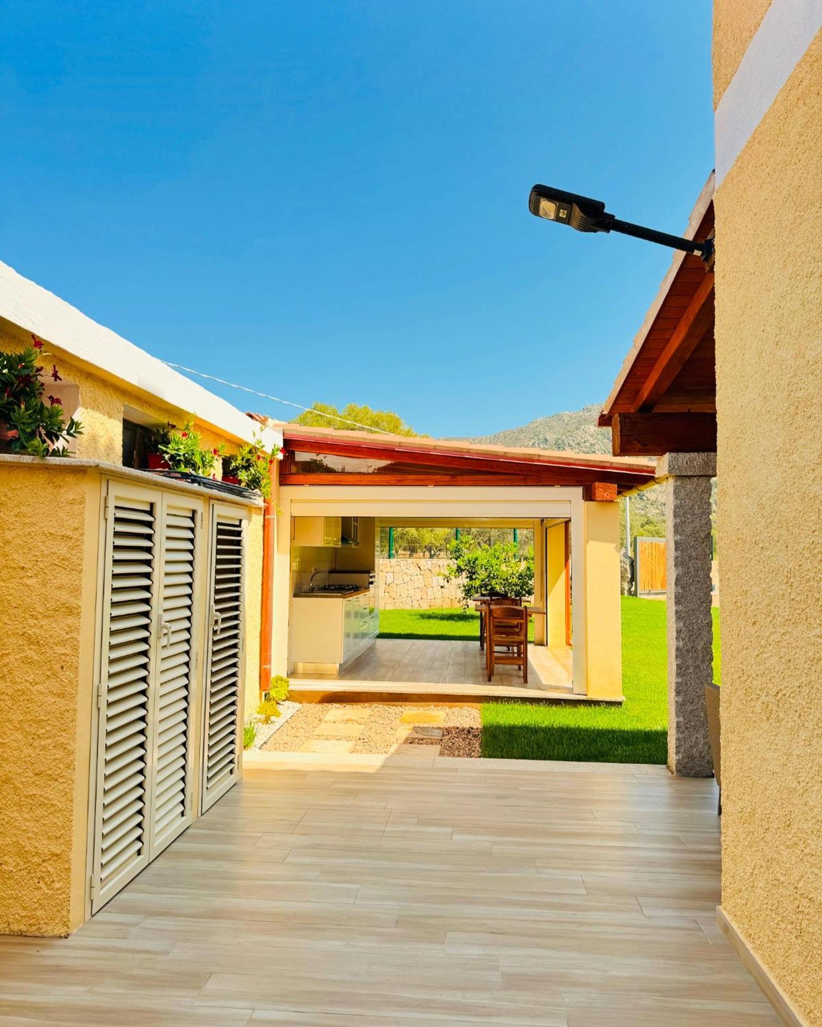 Casa Sacuri Hotel Rudalza Екстериор снимка