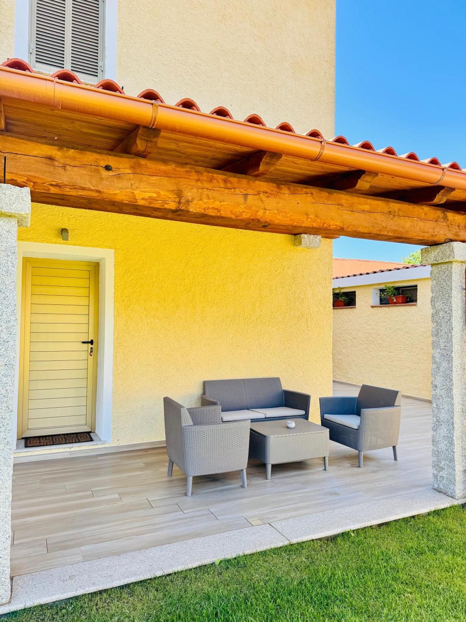 Casa Sacuri Hotel Rudalza Екстериор снимка